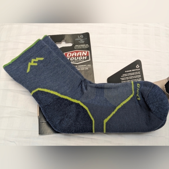 Darn Tough Jr. Hike/Trek Socks - Blue and Green - Picture 4 of 6